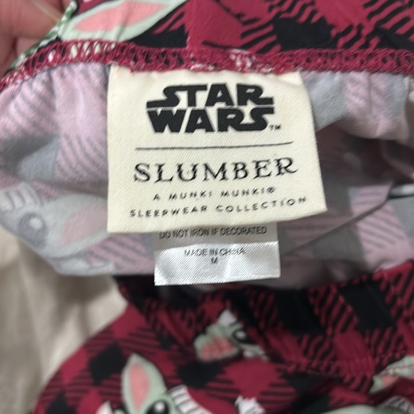 Star Wars munki munki collection sleep joggers new with tag holiday edition - Picture 3 of 4